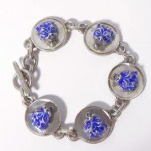 Vintage Gucci Silver and enamel panther bracelet